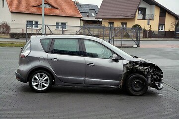 Renault Scenic 1.6 DCI - Nawigacja, Klimatyzacja Panorama - Zdjęcie #10