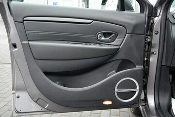 Renault Scenic 1.6 DCI - Nawigacja, Klimatyzacja Panorama - Zdjęcie #13