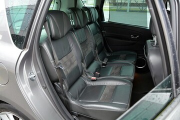 Renault Scenic 1.6 DCI - Nawigacja, Klimatyzacja Panorama - Zdjęcie #18