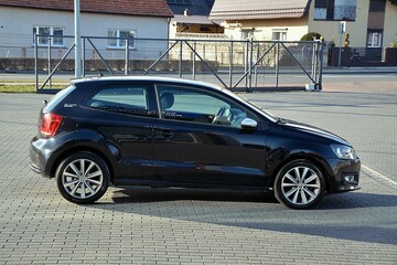 Volkswagen Polo 2012r - Klimatyzacja AC Benzyna 46.000 km !  - Zdjęcie #10