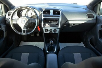 Volkswagen Polo 2012r - Klimatyzacja AC Benzyna 46.000 km !  - Zdjęcie #5