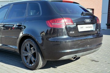 Audi A3 Sportback 2010r 1.6 TDI - Nawigacja, Klimatyzacja AC - Zdjęcie #16