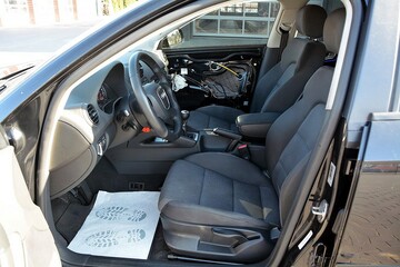 Audi A3 Sportback 2010r 1.6 TDI - Nawigacja, Klimatyzacja AC - Zdjęcie #4