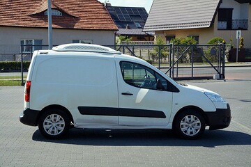 Peugeot Partner 1.6 HDI 2012r - Chłodnia - Zdjęcie #10