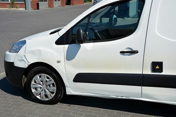 Peugeot Partner 1.6 HDI 2012r - Chłodnia - Zdjęcie #15