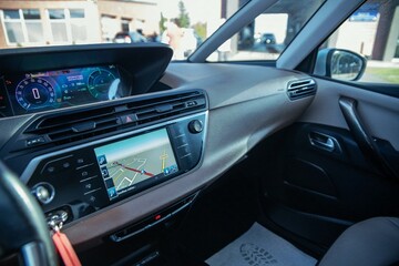 Citroen C4 Picasso 2014r 1.6 HDi - Panoramiczny Dach Exclusive - Zdjęcie #29