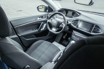Peugeot 308 308 SW 1.6 HDI 120KM Navi Klimatronik - Zdjęcie #18