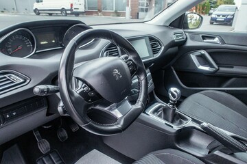 Peugeot 308 308 SW 1.6 HDI 120KM Navi Klimatronik - Zdjęcie #4